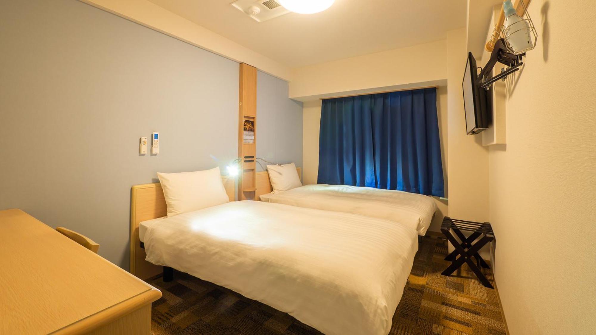 Toyoko Inn Nagasaki Ekimae Szoba fotó