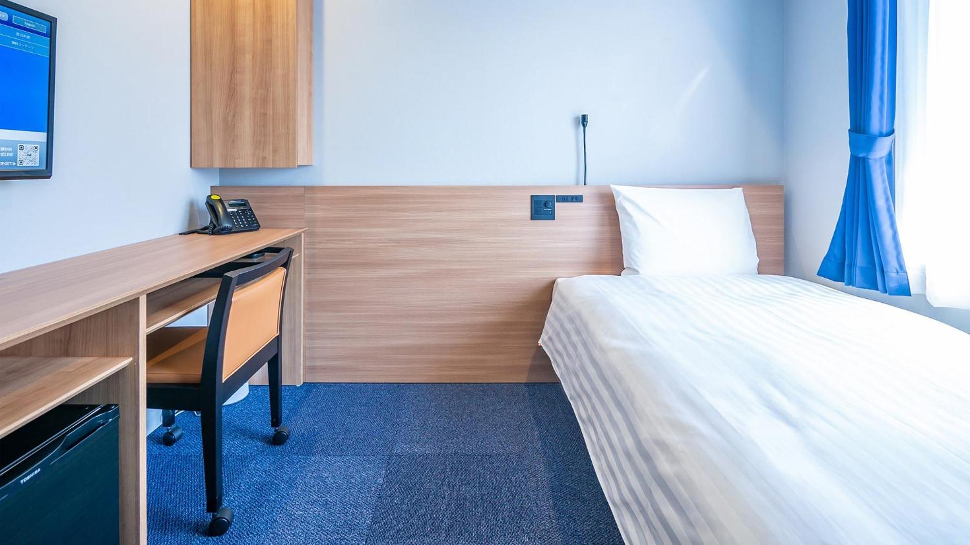 Toyoko Inn Nagasaki Ekimae Szoba fotó